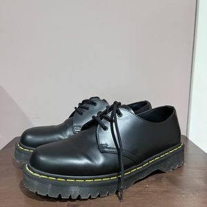 Doc Martens Bex round Toe 12 US men.